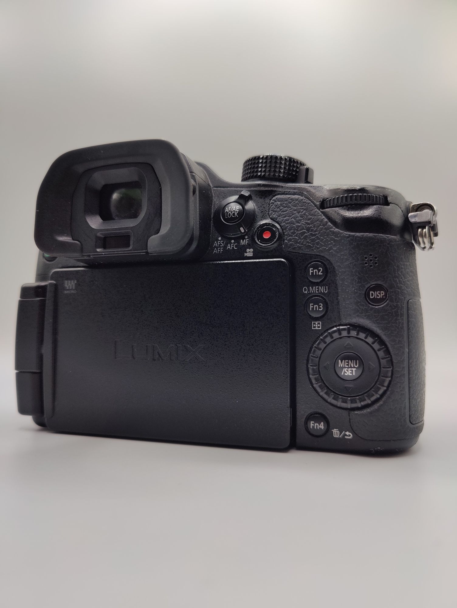 Câmara Panasonic Lumix DMC-GH4 4K + Adaptador Manual EOS-m4/3 A