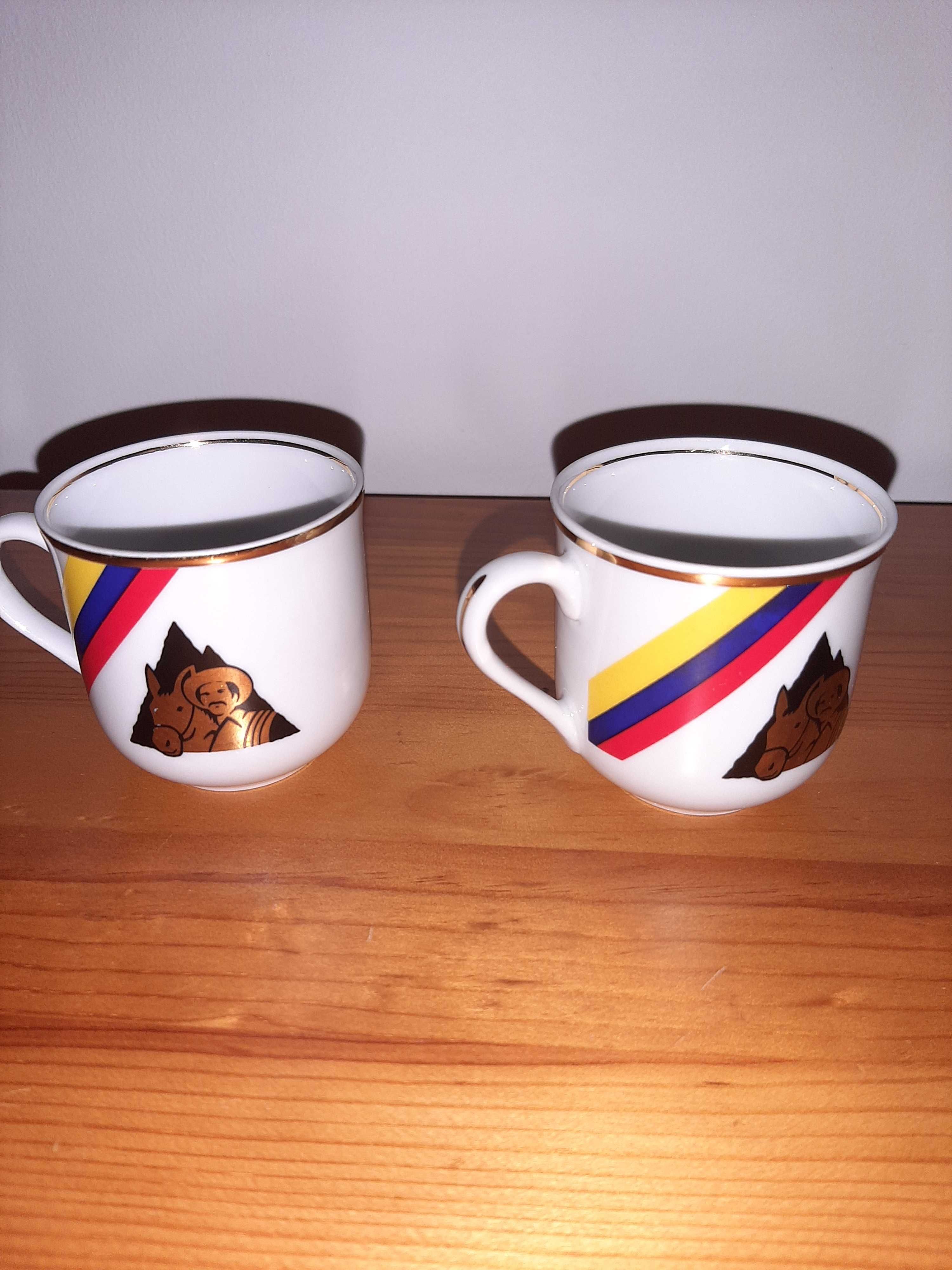 Conjunto de Chávenas de Coleção Café Delta, Série Ouro
