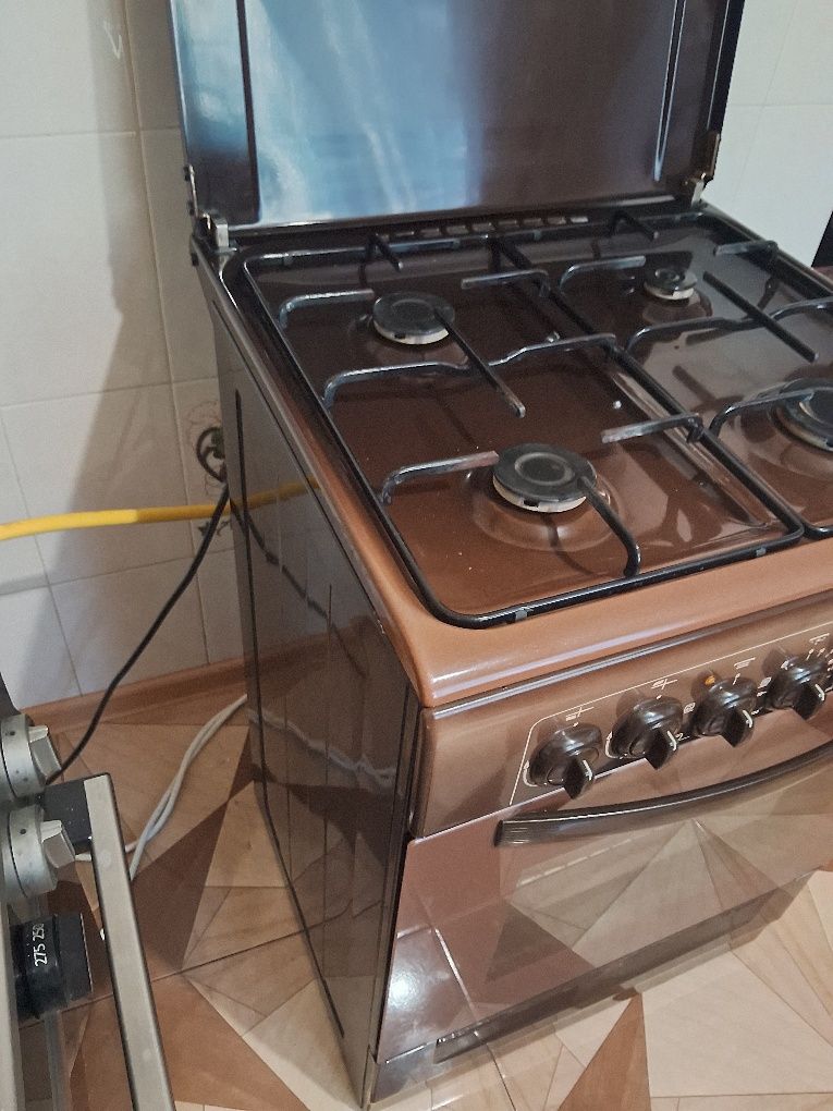 Газова плита 60см