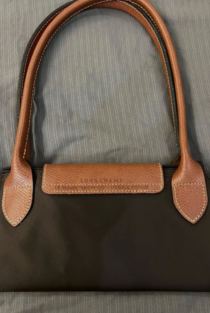 Longchamp castanha