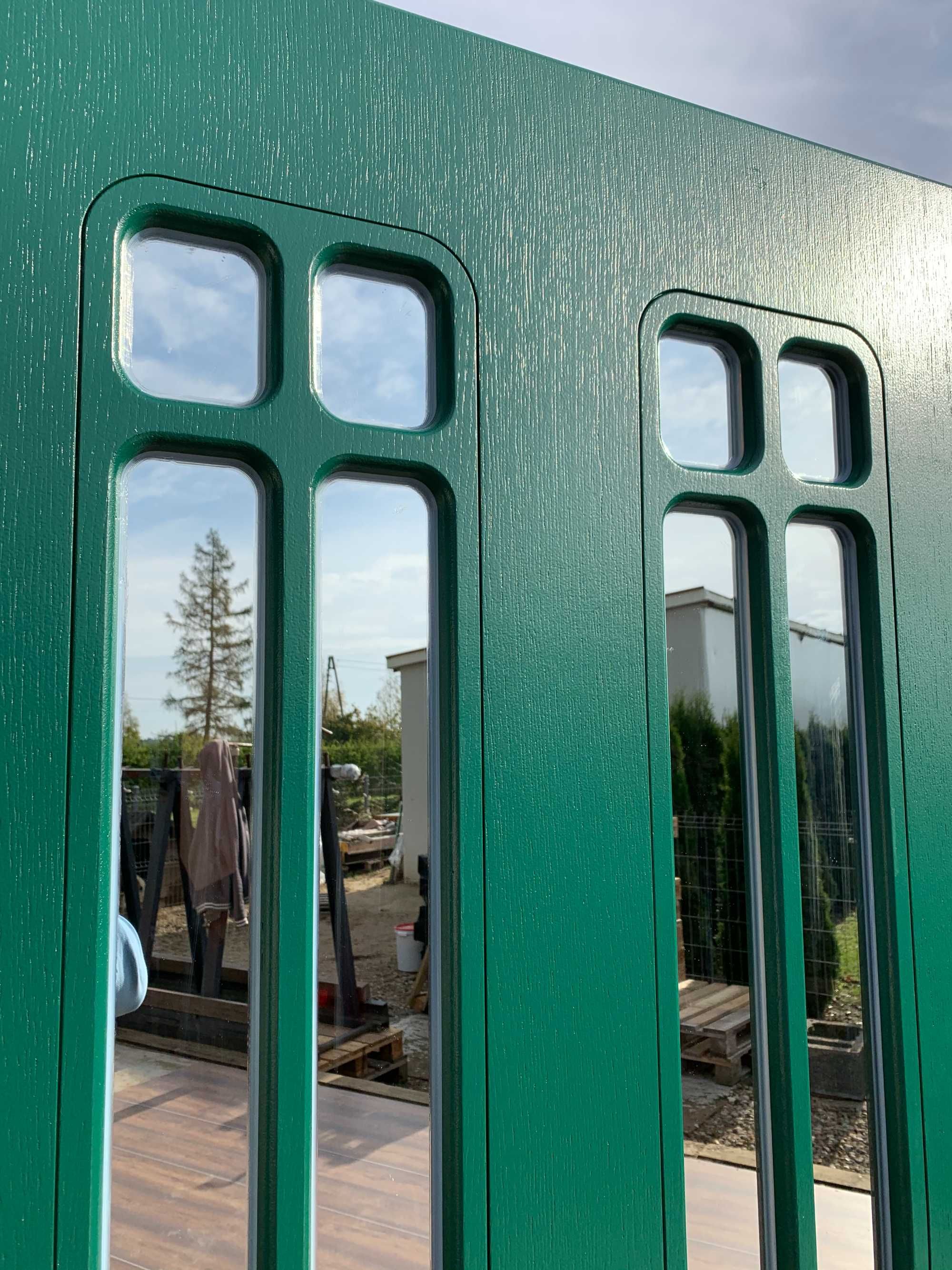 Drzwi zewnętrzne grube 7,5 cm DWUSKRZYDŁOWE zielone szprosy Angielskie