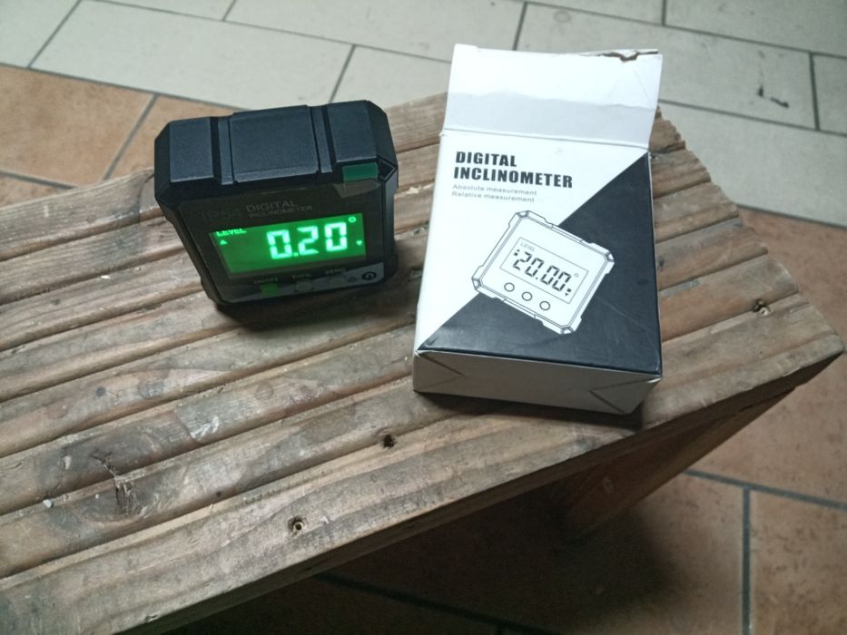 Inklinometr cyfrowy