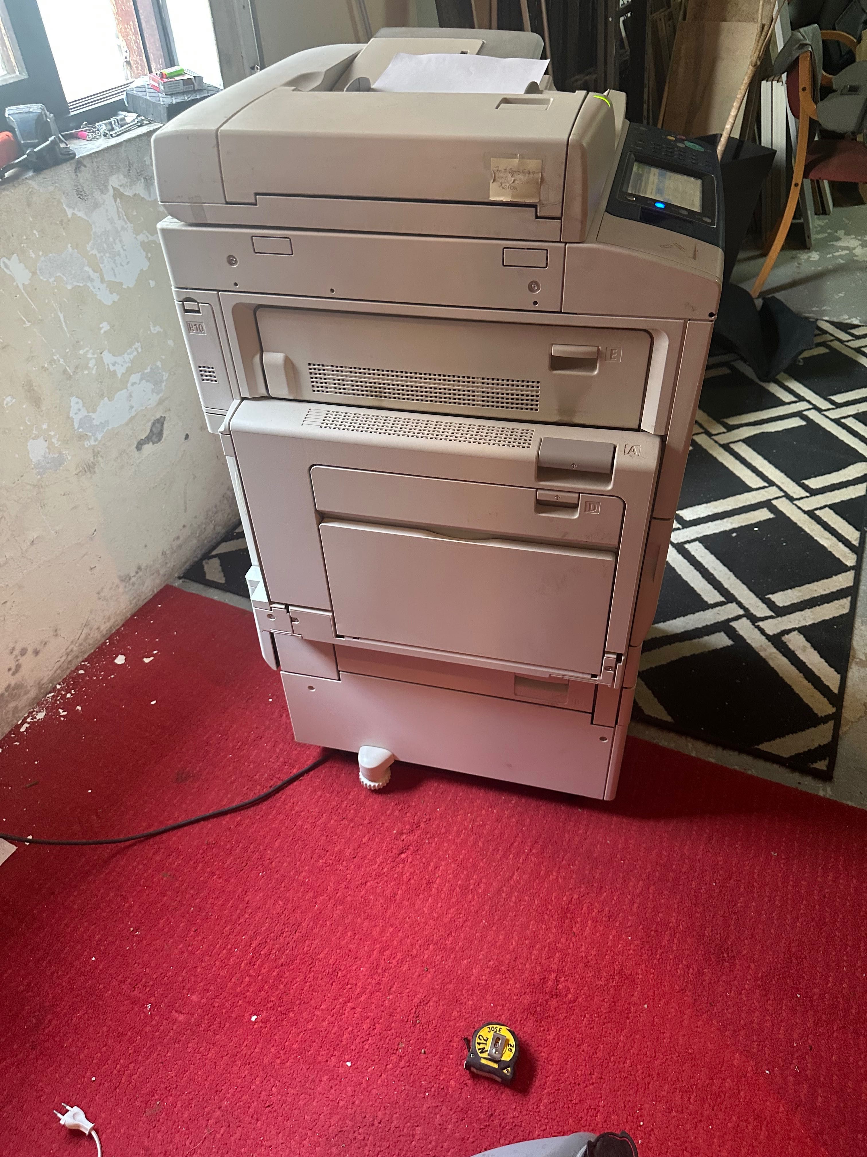 Vendo fotocopiadora Xerox WorkCentre7220