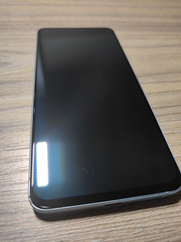 Telefon oppo Reno 6 5G