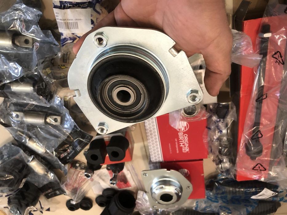 Подушка-підшипник Фіат Тіпо Крома Браво Темпра Лянча Дельта Тема Дедра