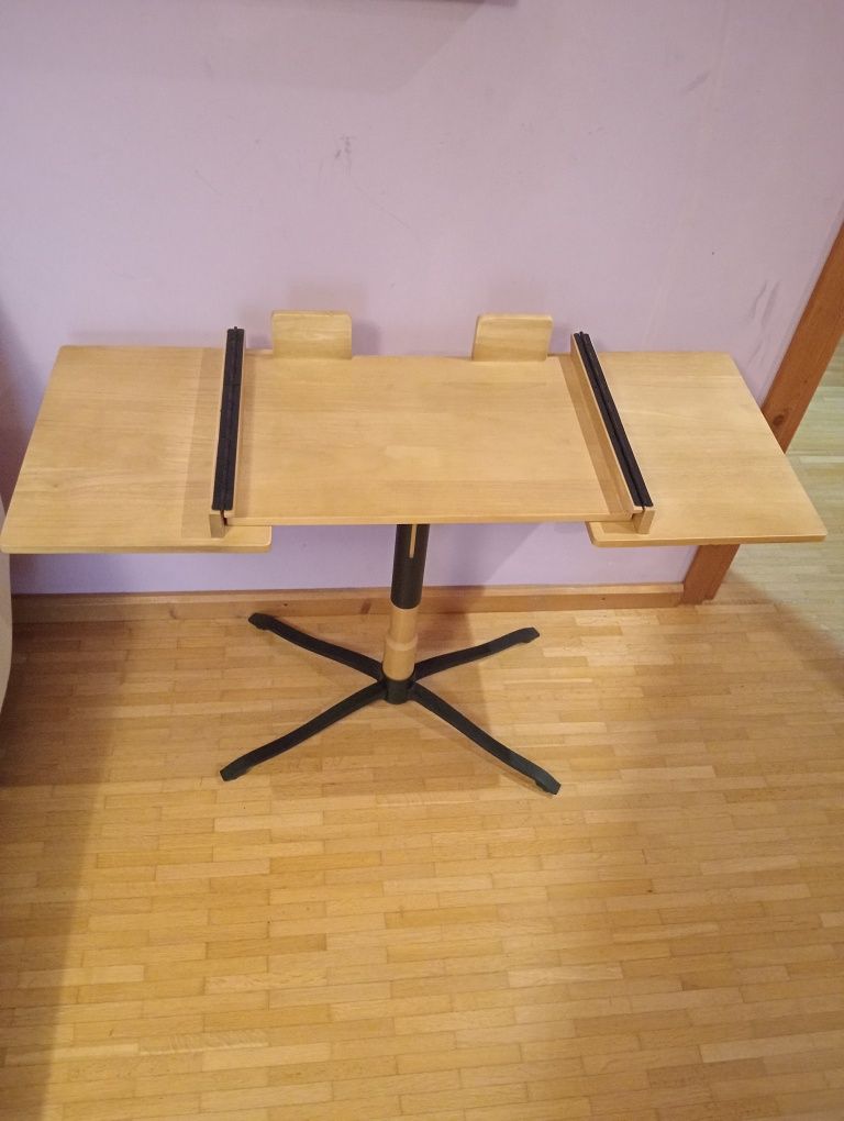 Stolik pod laptopa (szafka nocna, stolik kawowy, ikea)