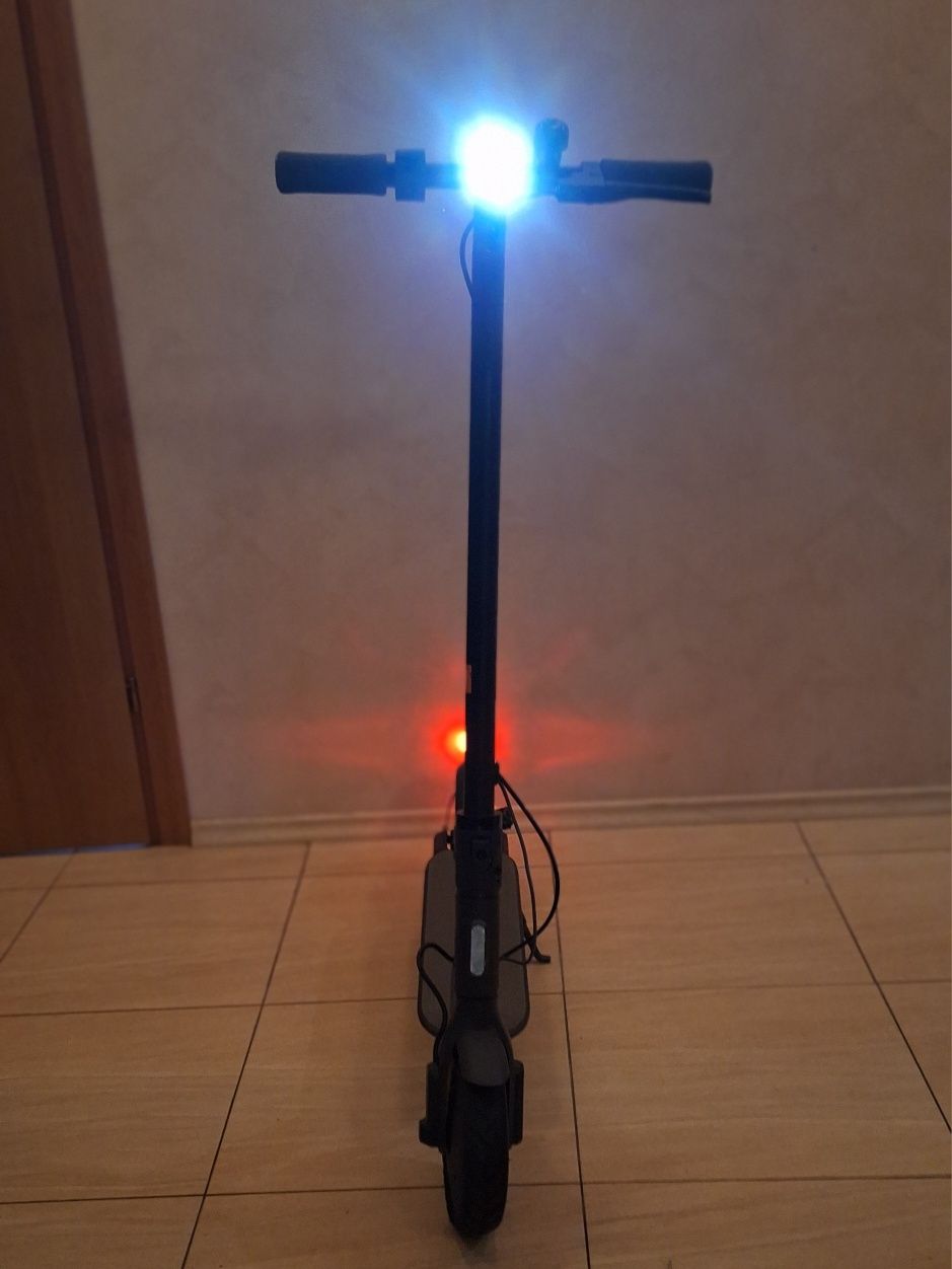 Самокат Xiaomi Mi
