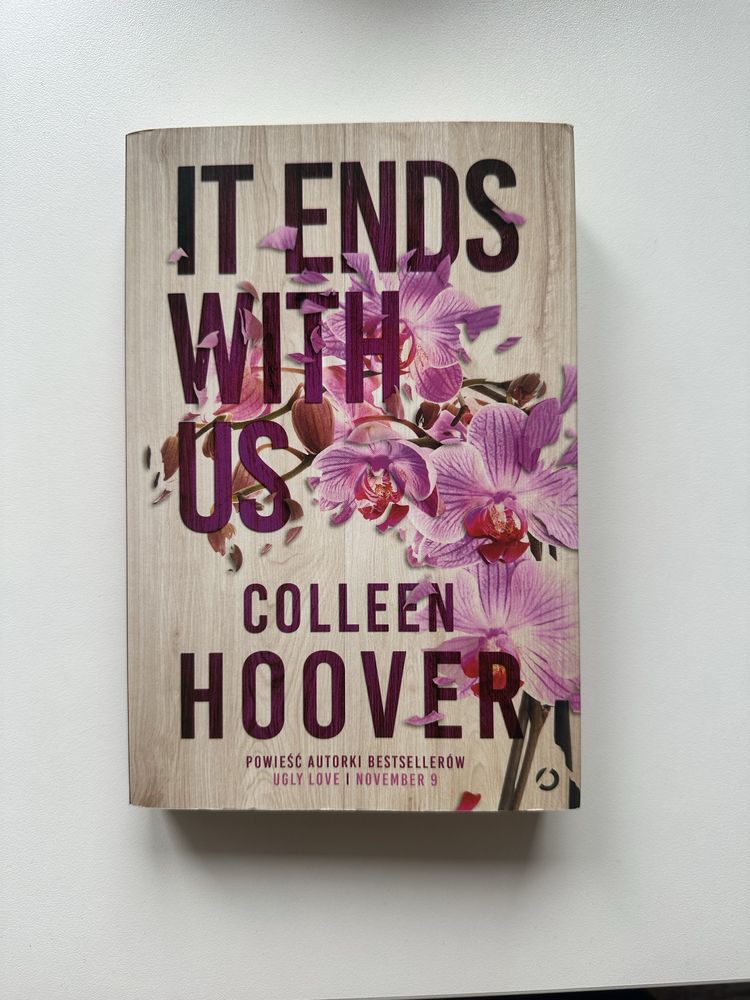 „It Ends With Us” Colleen Hoover