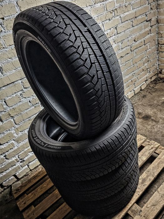 Зимові 225/50r17 Hankook | 7/6mm | 2021 | Hungary | Преміум шини | 4шт
