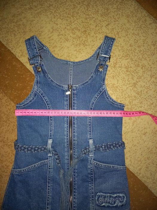 Сарафан для дівчинки у школу