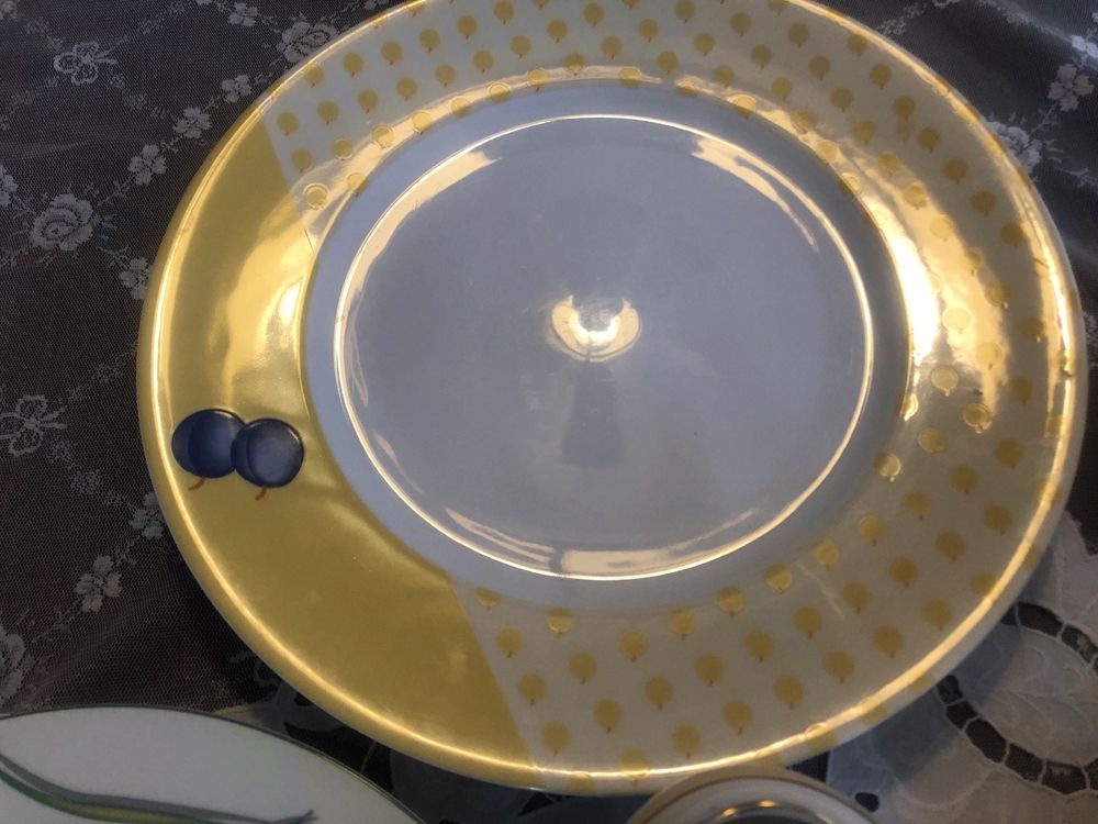 Talerze  Salaterki  Duze  10 zł za szt