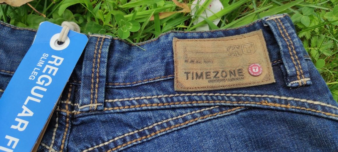 Spodnie jeansowe Timezone rozmiar 29/32