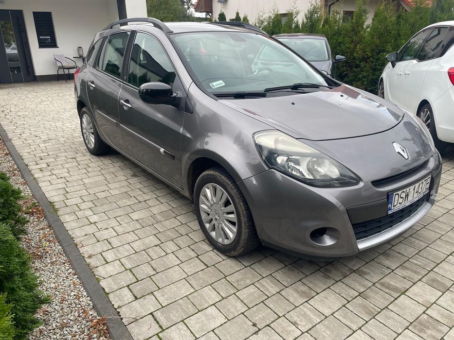 Renault Clio Niski oryginalny przebieg