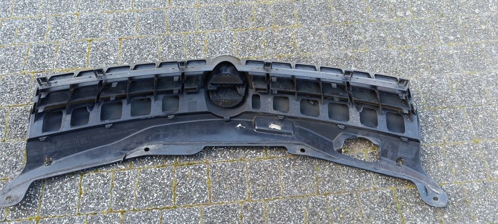 Atrapa gril czarny opel astra 3 III H 04-07