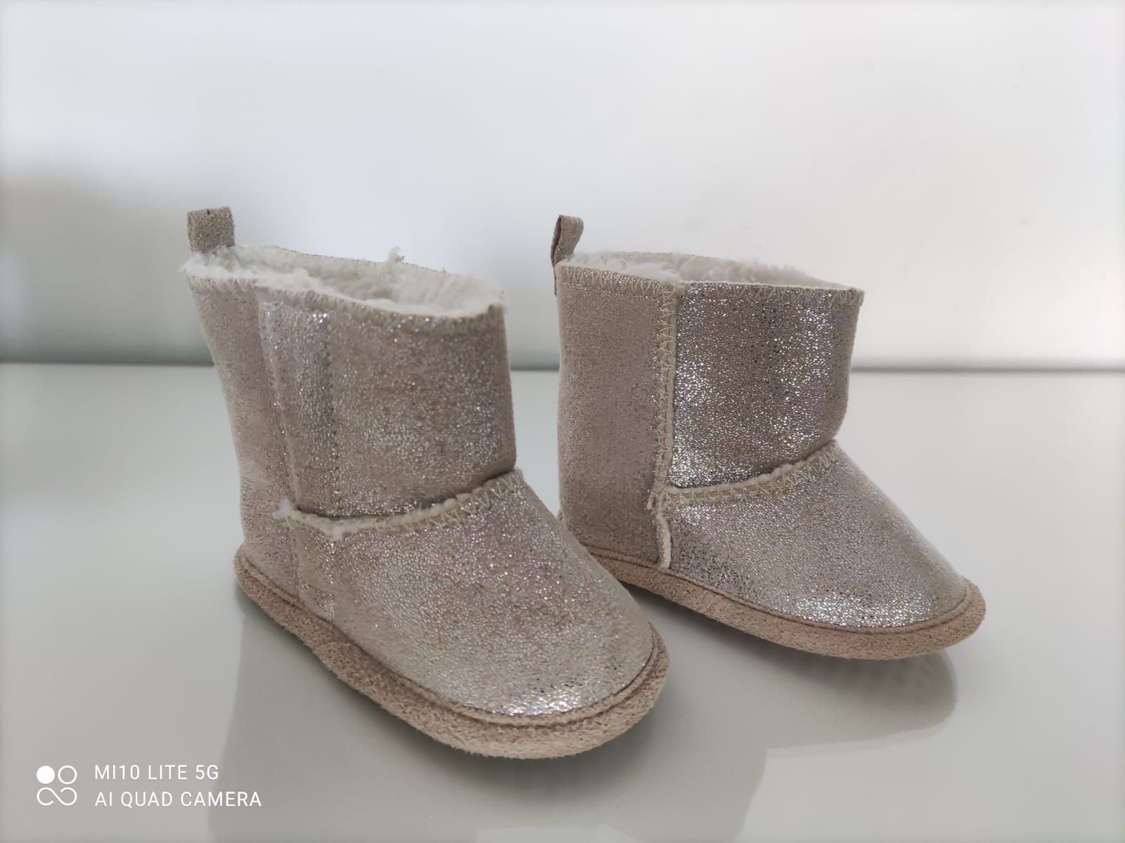Botas - Tamanho 16-17