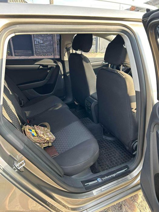 Фольксваген Пасат Б7