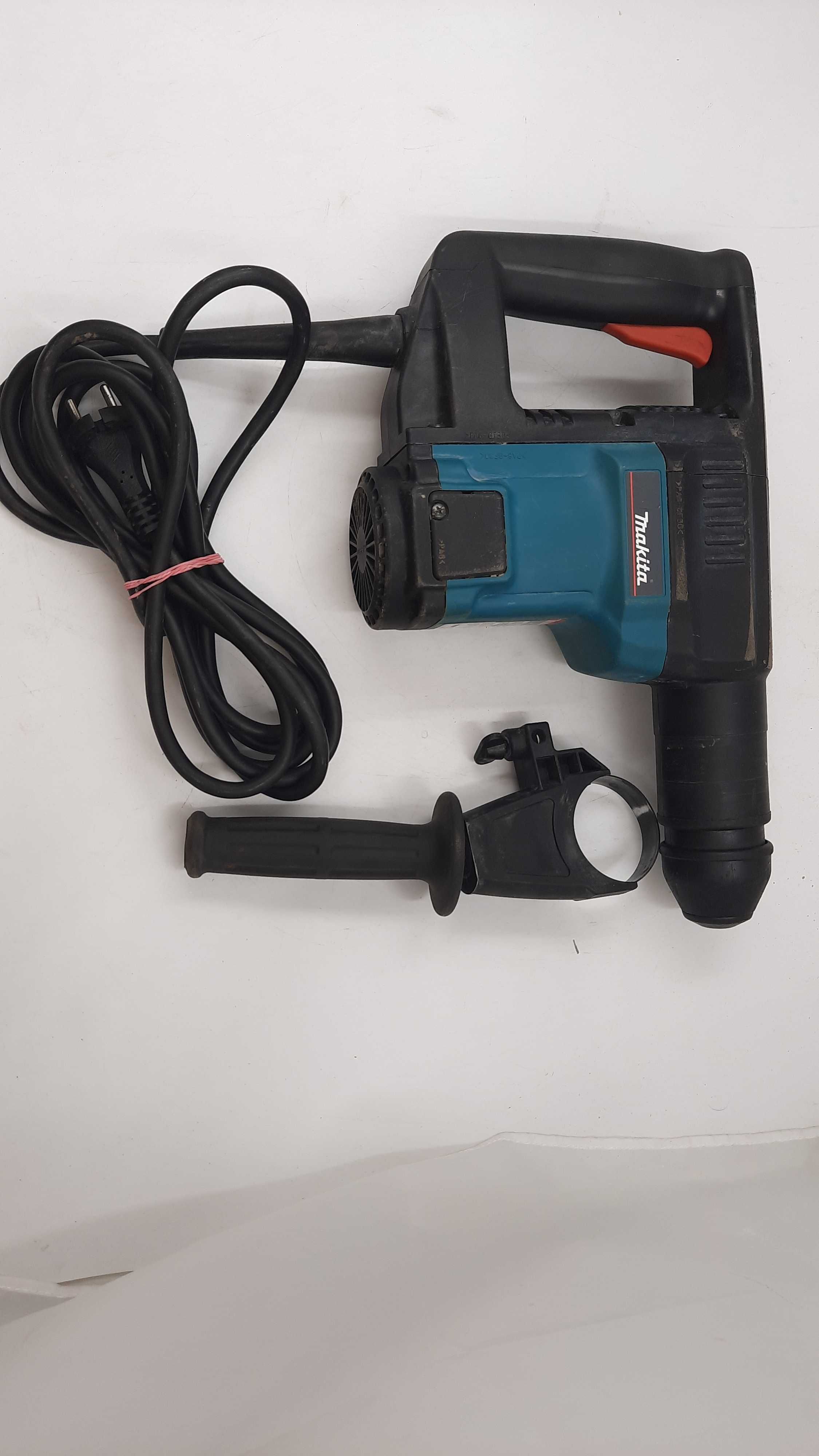 Młot udarowy Makita HR3000C 850W