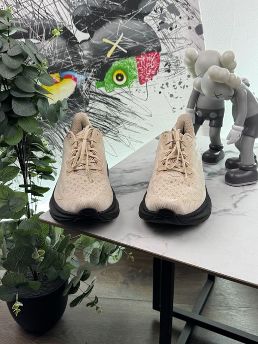 Кросівки Hoka Clifton 9 45 розмір Е6907