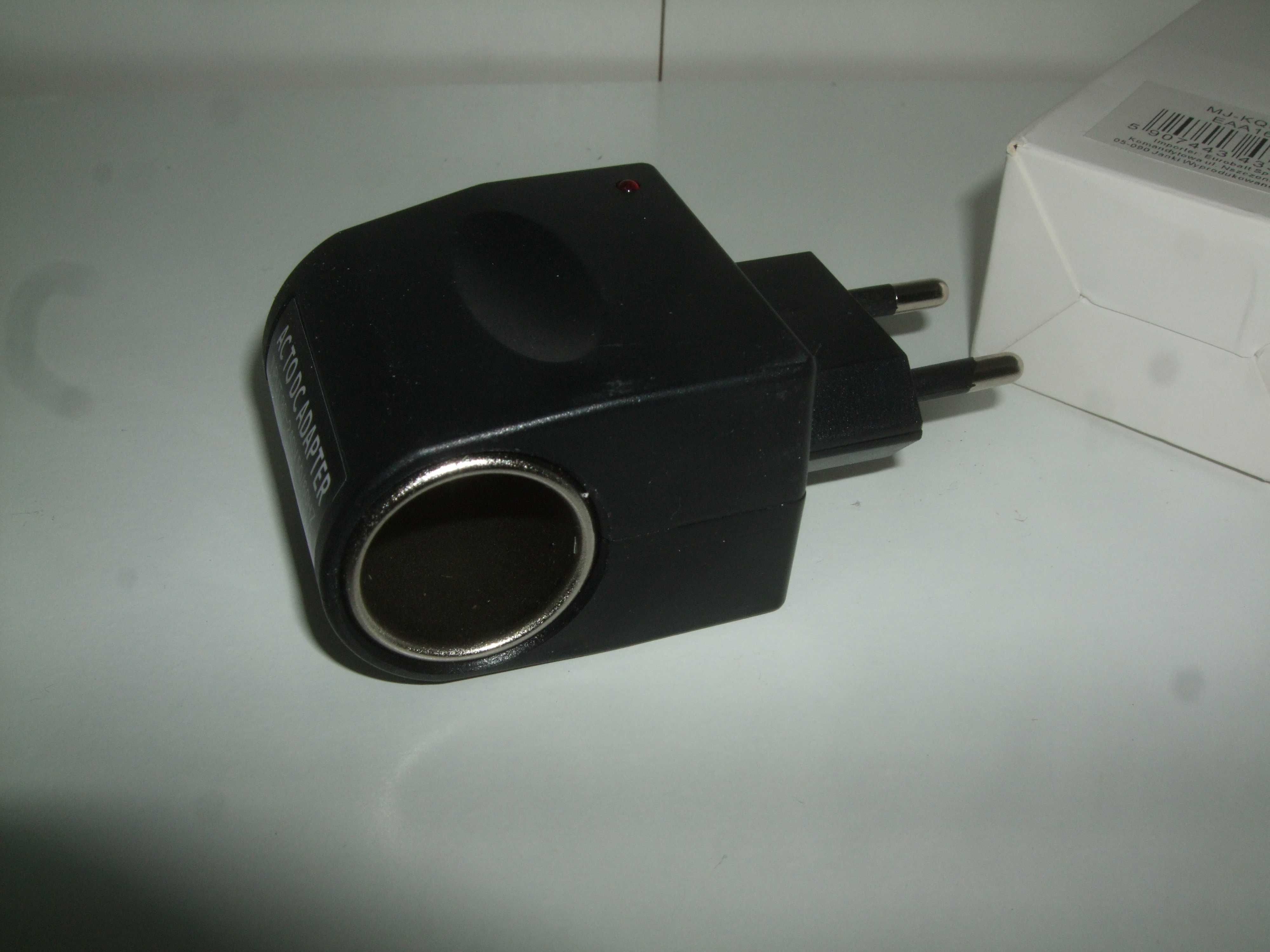 PRZEJŚCIÓWKA ADAPTER AC 230V - GNIAZDO Zapalniczki DC 12V Przetwornica