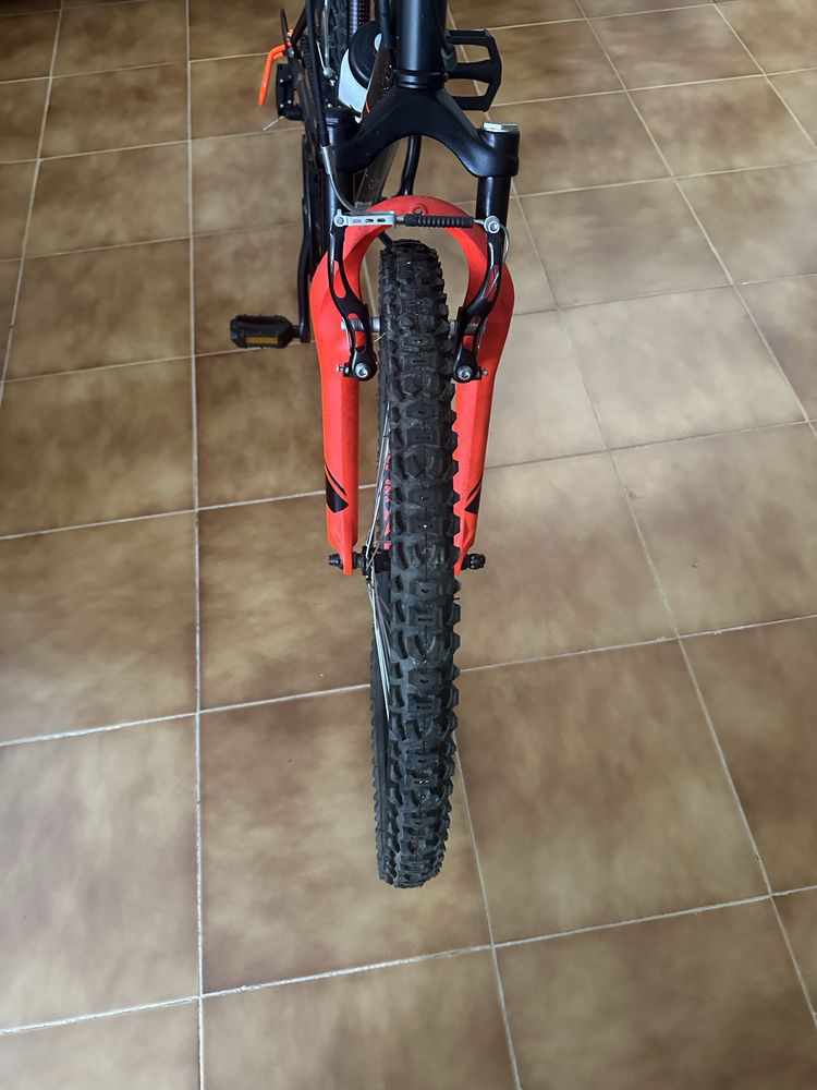 Btwin Rockrider 500
