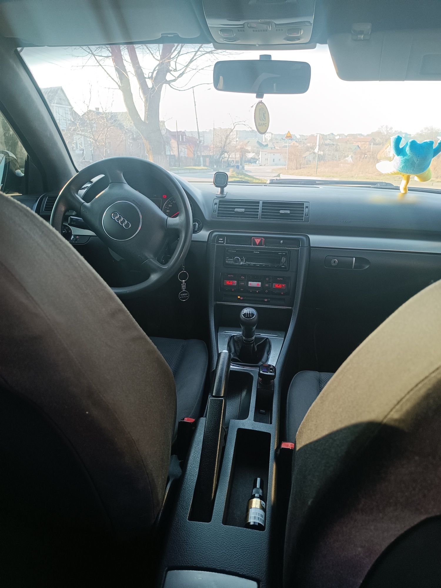 Продам аудюху кожен день на ходу
