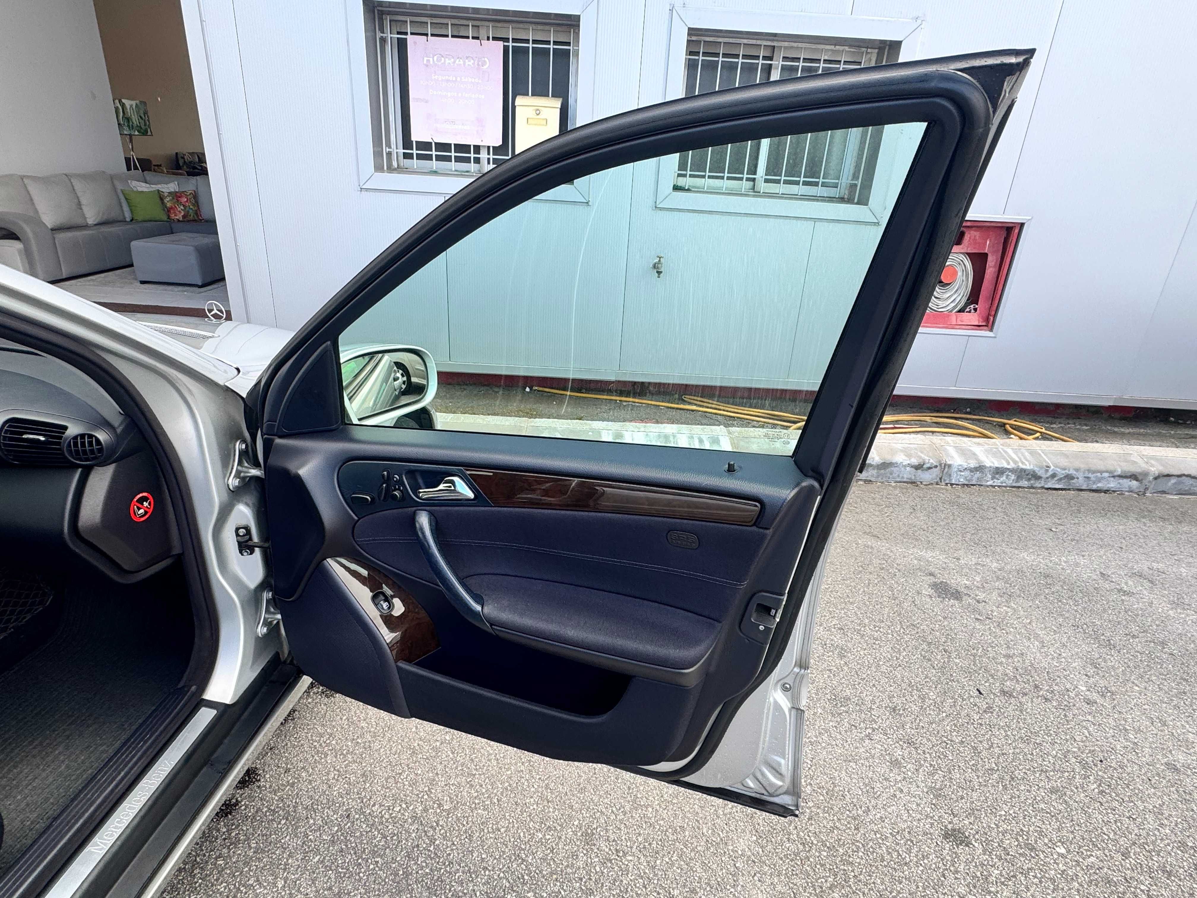 Mercedes Benz C220 (S203)