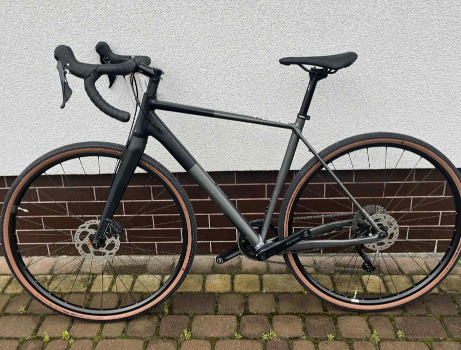 Rower gravel Superior X-ROAD 6.2 GR rama S 52 cm koło 28 " czarny