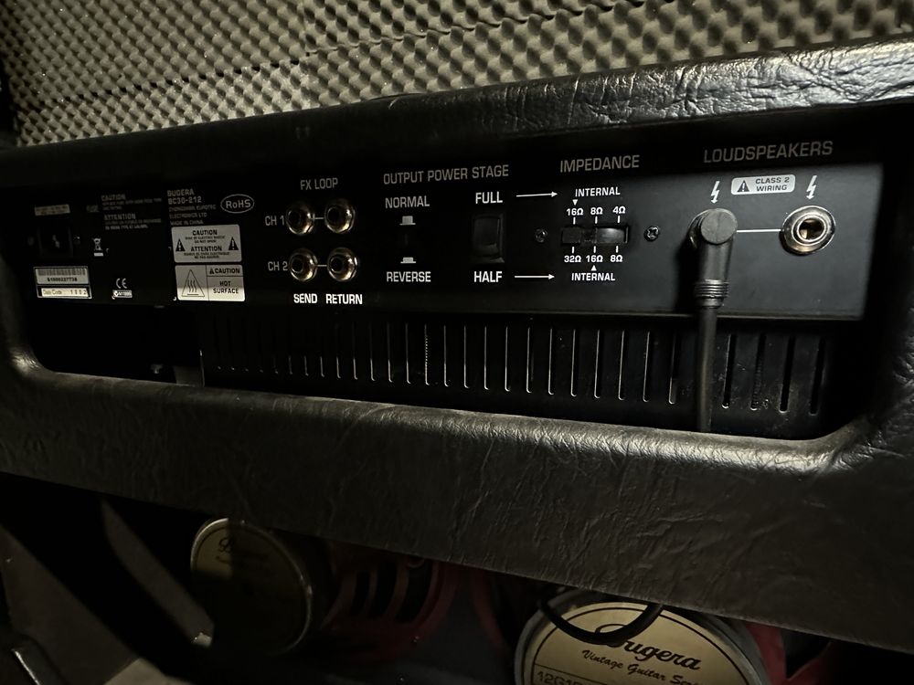 Amplificador Combo Bugera BC30-212 + Case