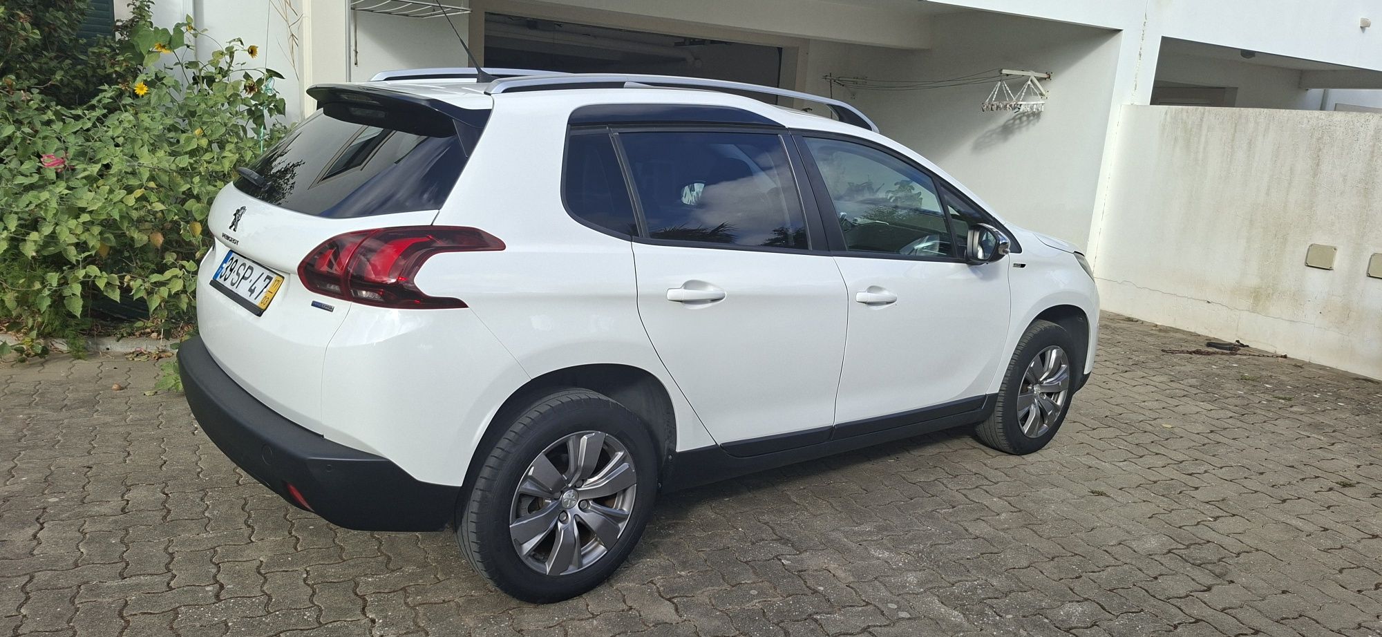 PEUGEOT 2008 PureTech 1.2 Active