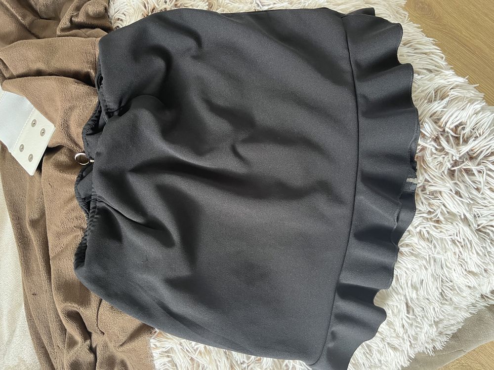 Spódniczka tulipan L new look zamek