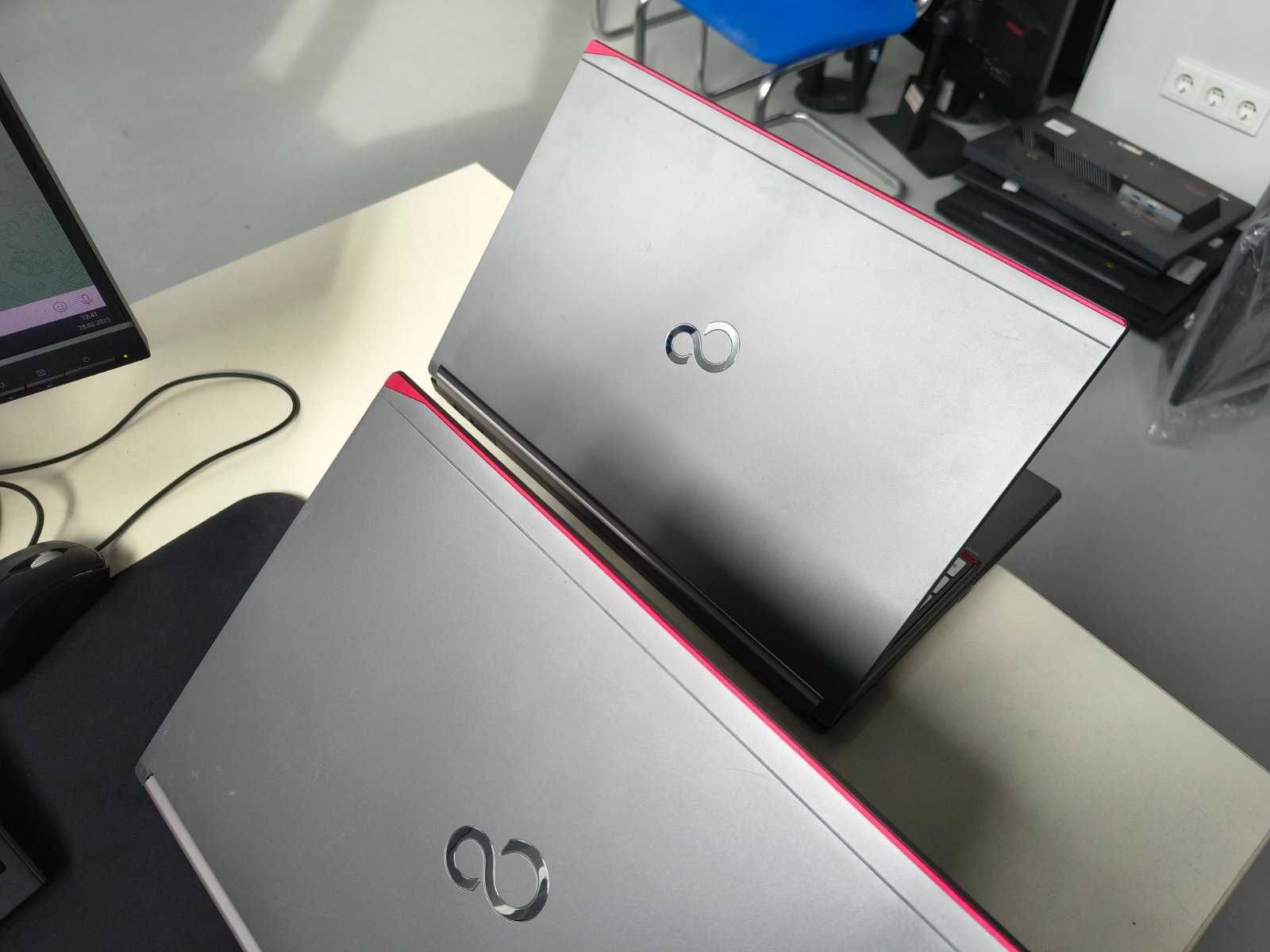 100+ ноутбуків - Fujitsu LIFEBOOK E756