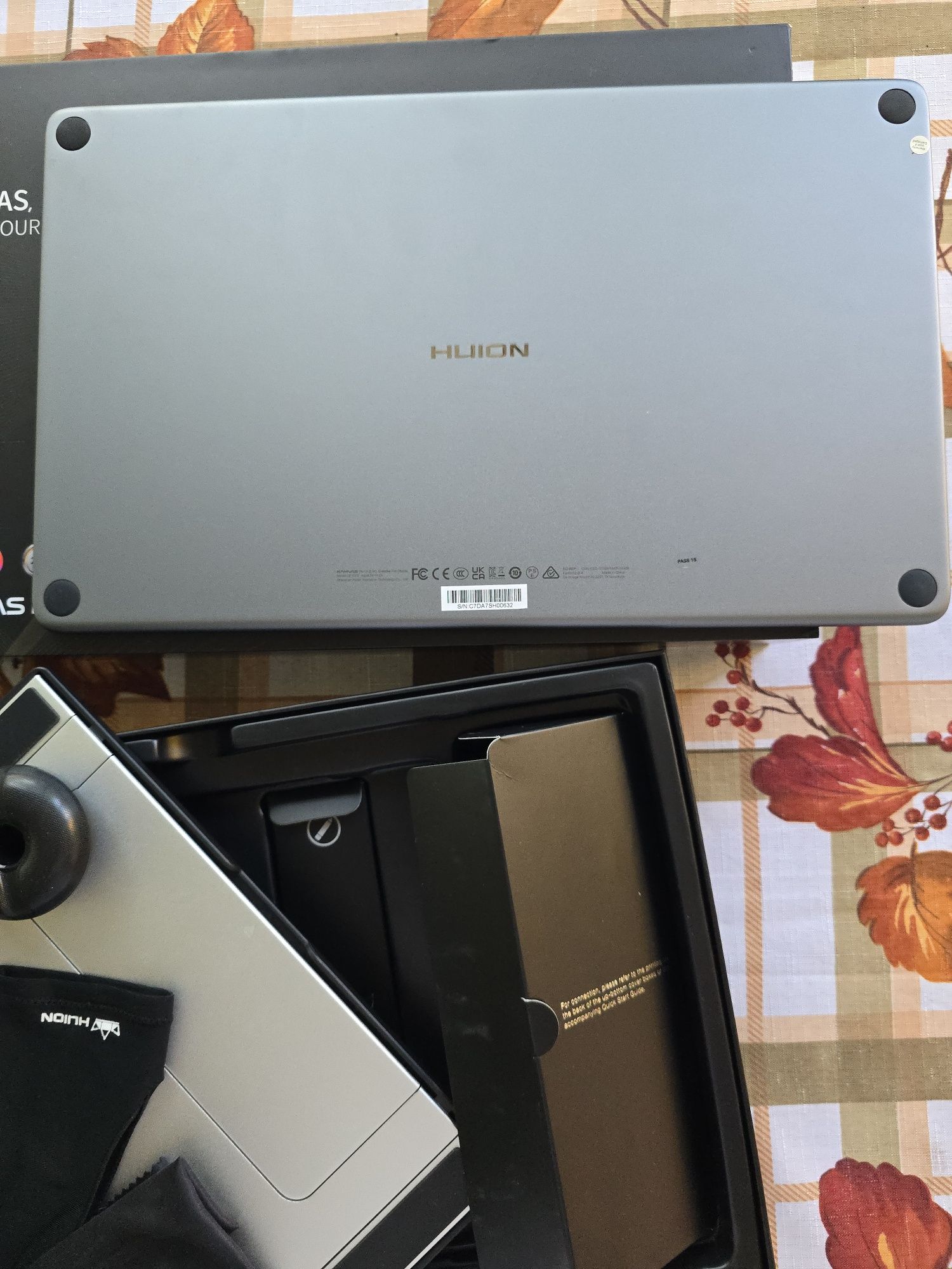 Huion Kamvas PRO 13 (2.5K)