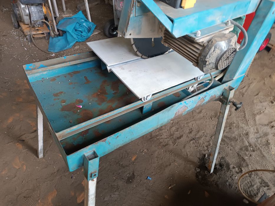 Przecinarka do betonu kostki brukowej nowa piła 230v