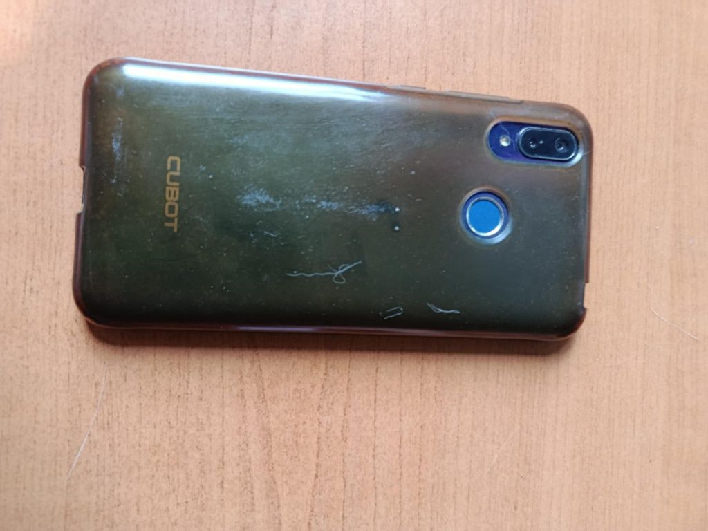 Telefon Cubot x19