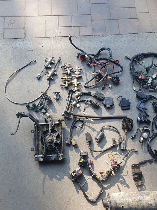 Części silnik gaźnik kartery rozrusznik sprzęgło pokrywa stator lucky