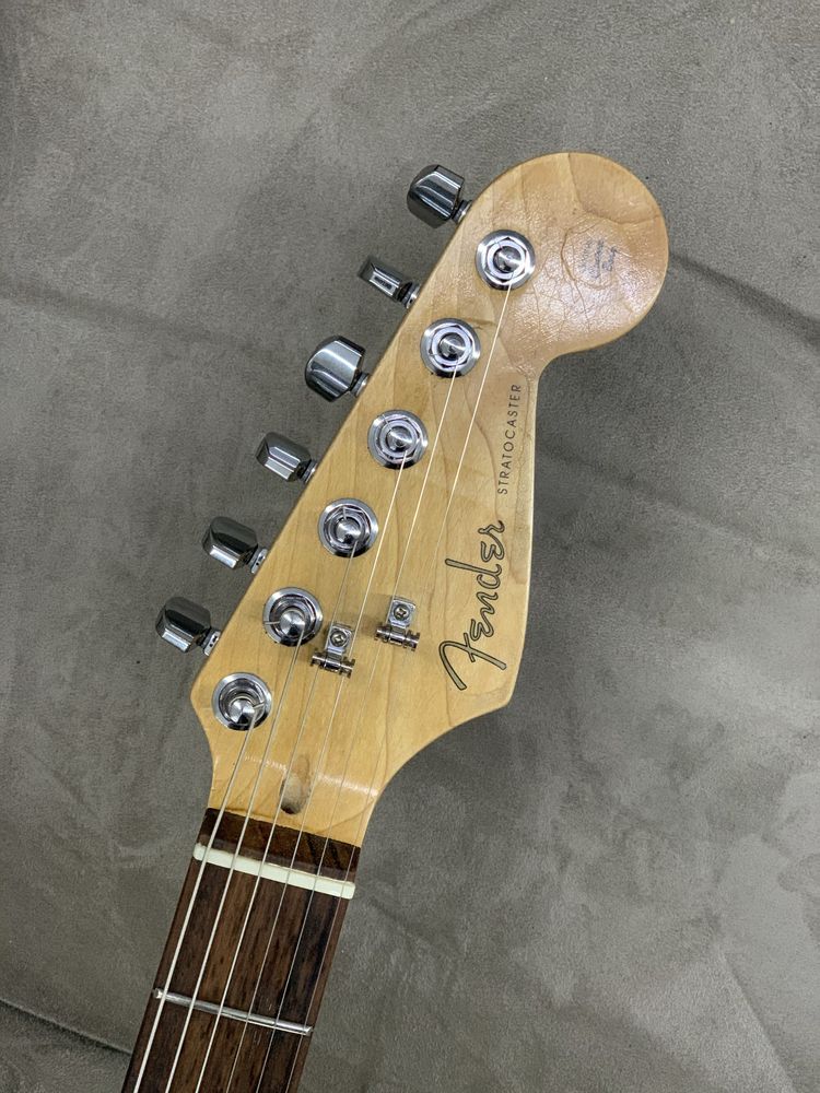 Fender Squier Stratocaster HSS