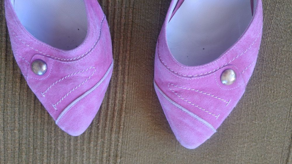 Sapatos de cerimónia cor-de-rosa claro