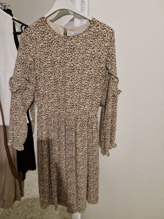 Sukienka Greenpoint 38