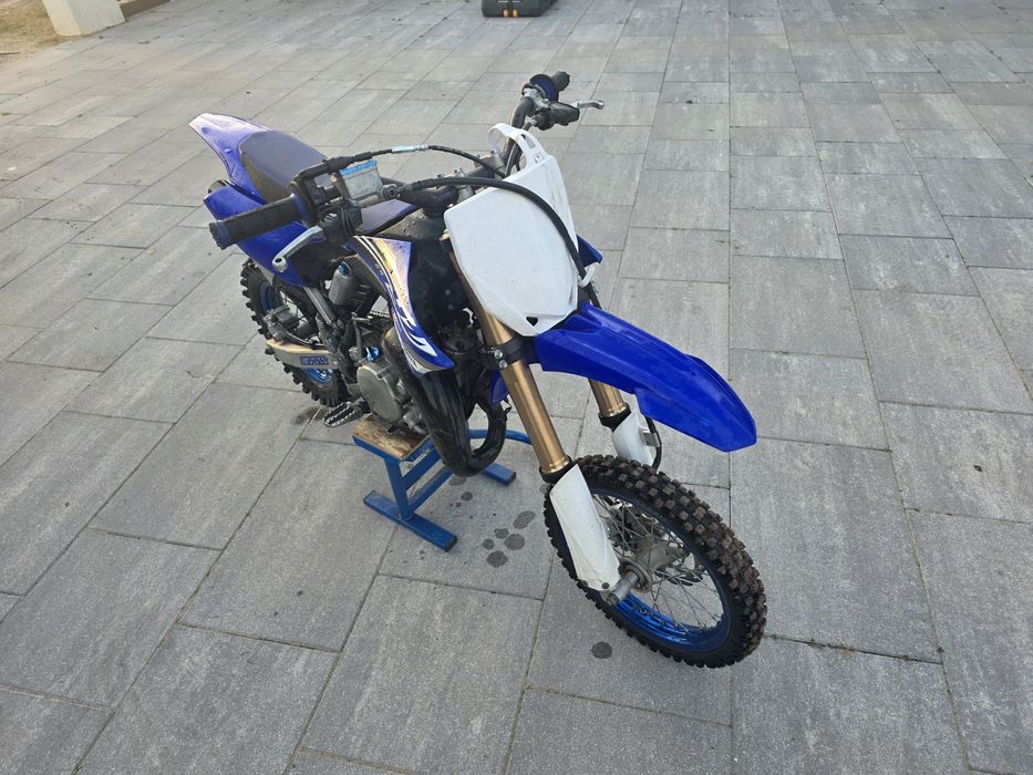 Yamaha YZ 65 super stan cross