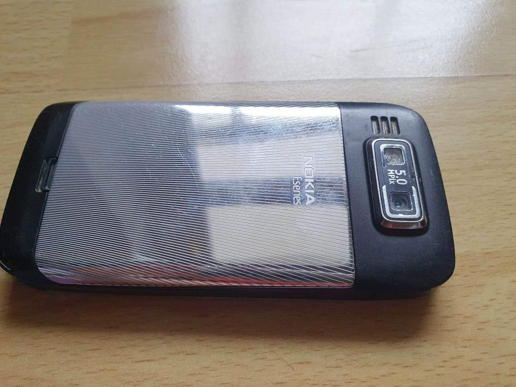 Nokia E72 , sprawna, używana