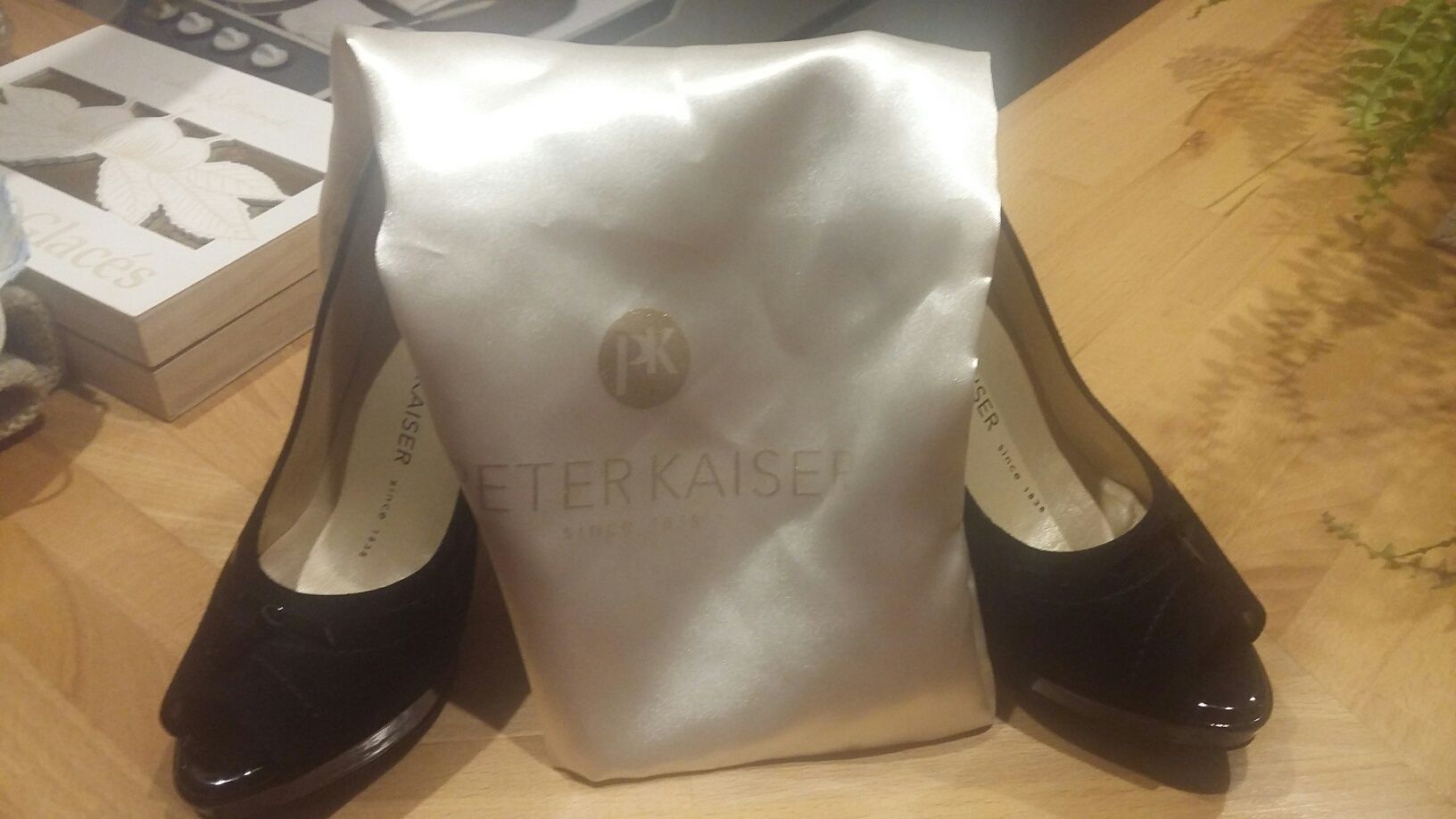 Buty Peter Kaiser r.36 na lekkim koturnie