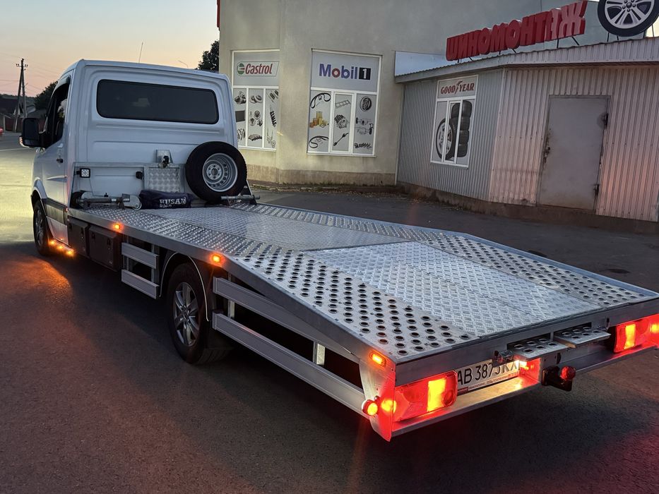 Услуги(послуги)евакуатора,евакуатор,доставка авто