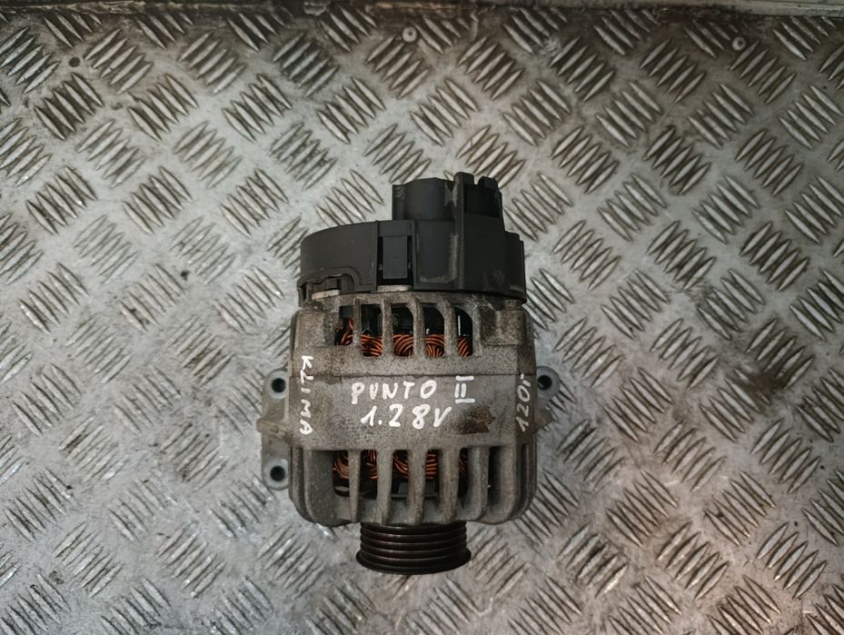 Fiat Punto II 1.2 8V alternator