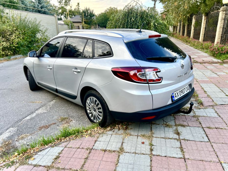 Renault Megane 1.6 бензин
