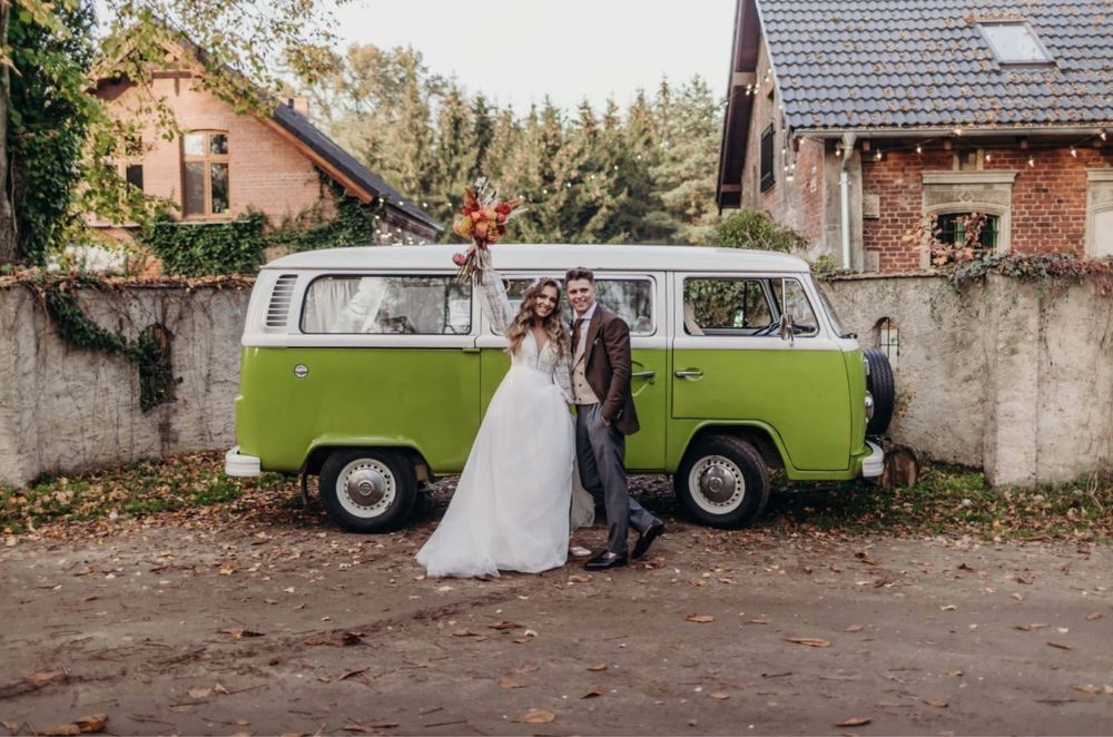 Zabytkowe Auta do Ślubu – Mercedes i Kultowy Ogórek na Wynajem! klasyk