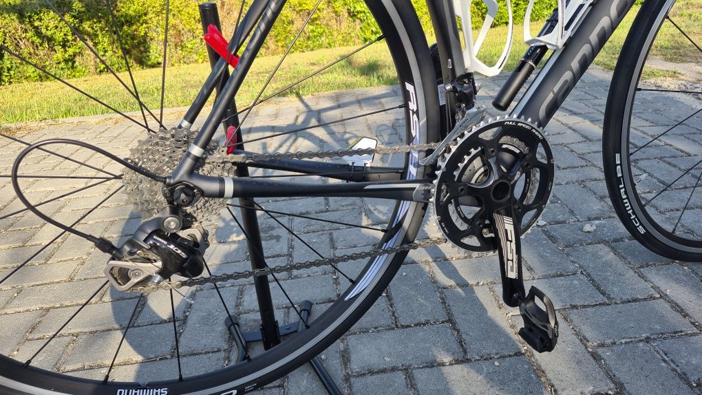 Bicicleta estrada Cannondale Synapse Carbon 105