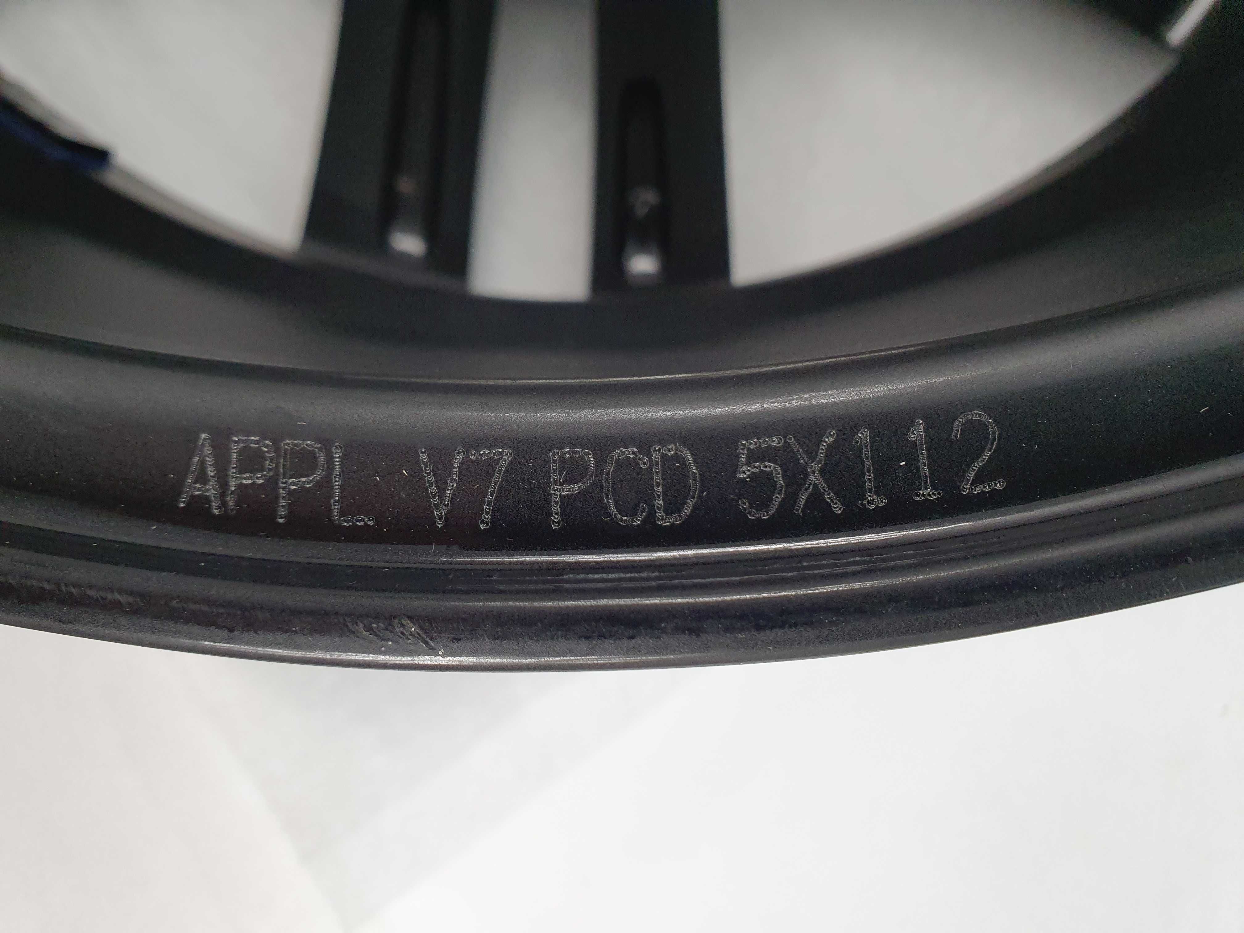 Oryginalna alufelga SEAT 7JX17 ET45 SE027017 krzywa
