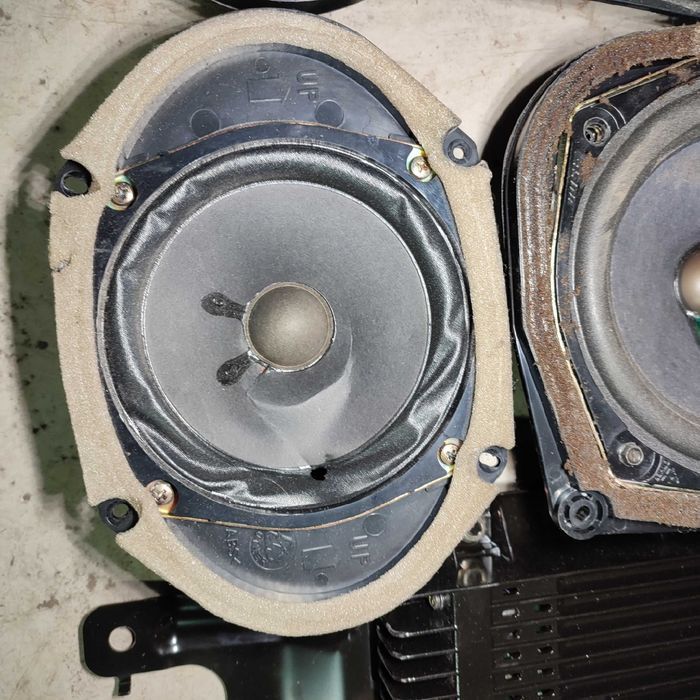 Mazda 6 GG GY system nagłośnienia BOSE wzmacniacz subwoofer głośniki