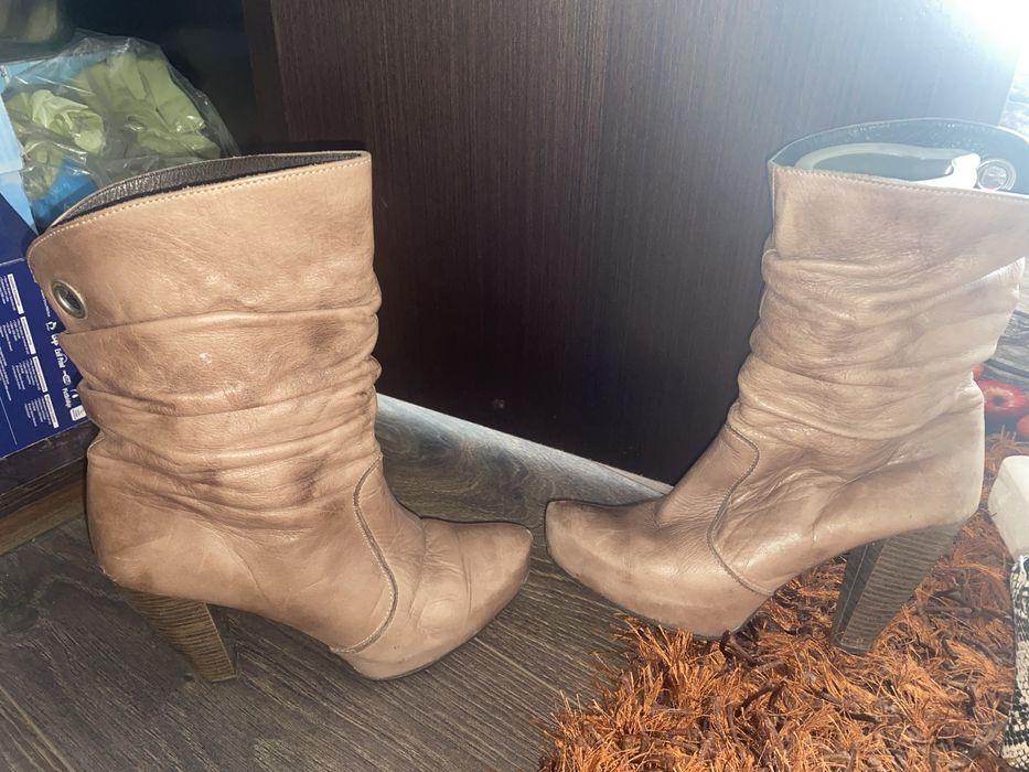 Calcado tamanho 38 quase novo