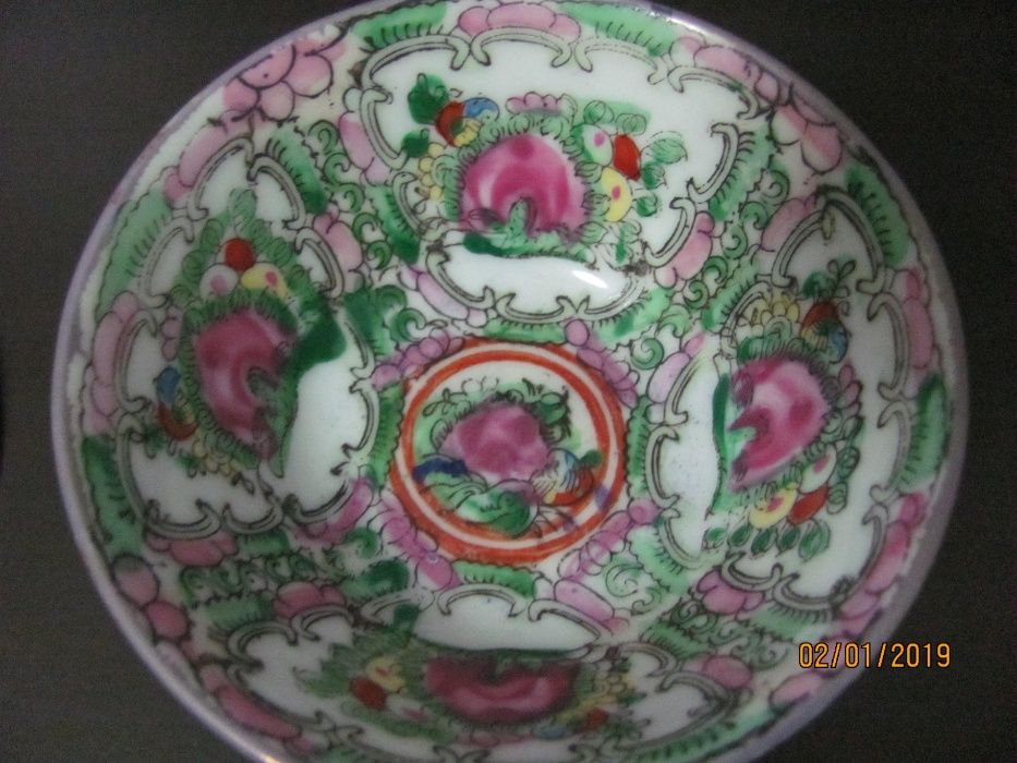 Taça fabricada em Macau( diâmetro 9,5 cm) - Vintage